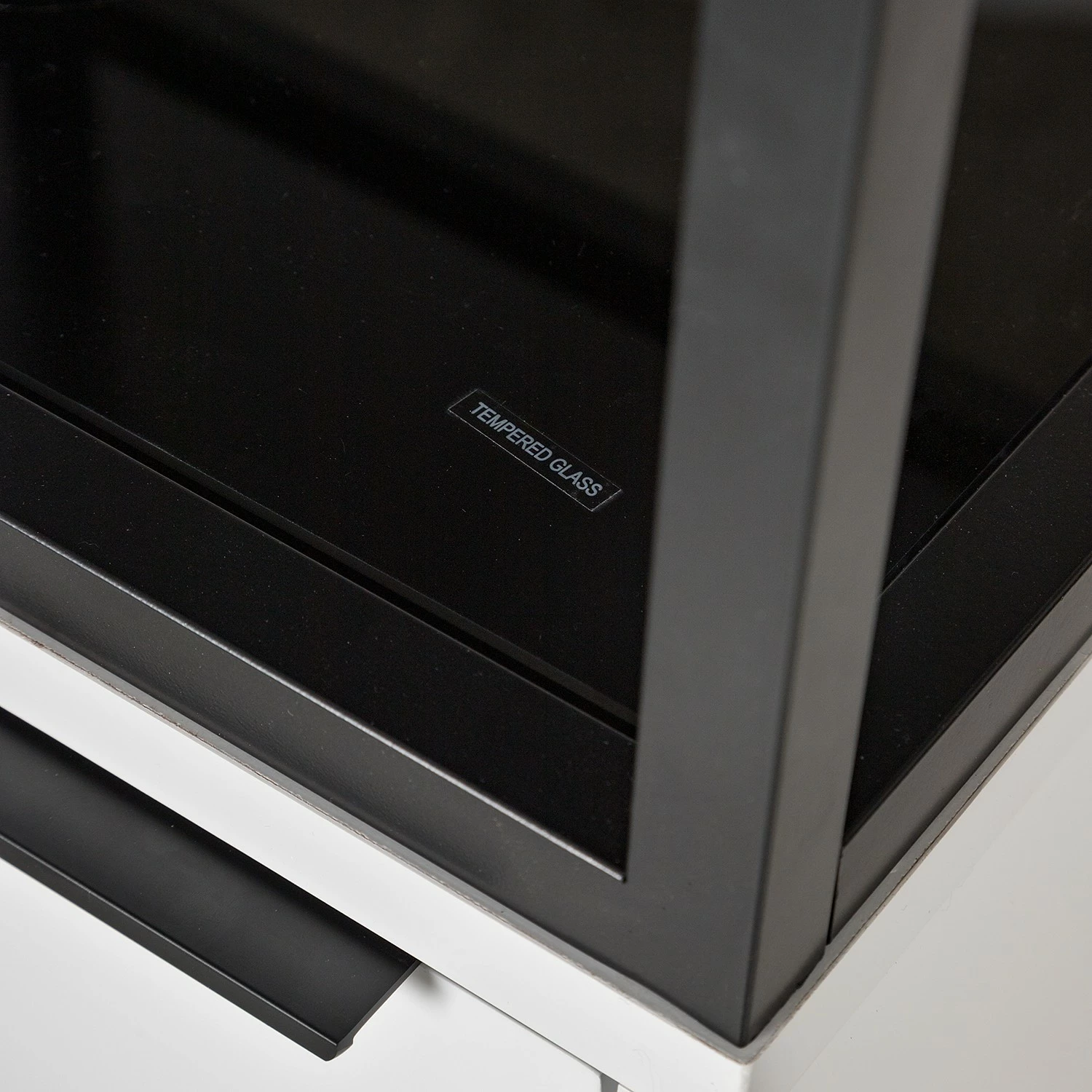 Fredriks Armoire White Hall II - Blanc mat / Noir 14 Fredriks Armoire White Hall II - Blanc mat / Noir – Image 13