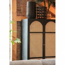 Red Living Armoire Mokena - Cannage / Manguier massif - Naturel / Manguier noir 13 Red Living Armoire Mokena - Cannage / Manguier massif - Naturel / Manguier noir -loftscape Boutique 1000223461 200826 12350000009 DETAILS P000000001000223461