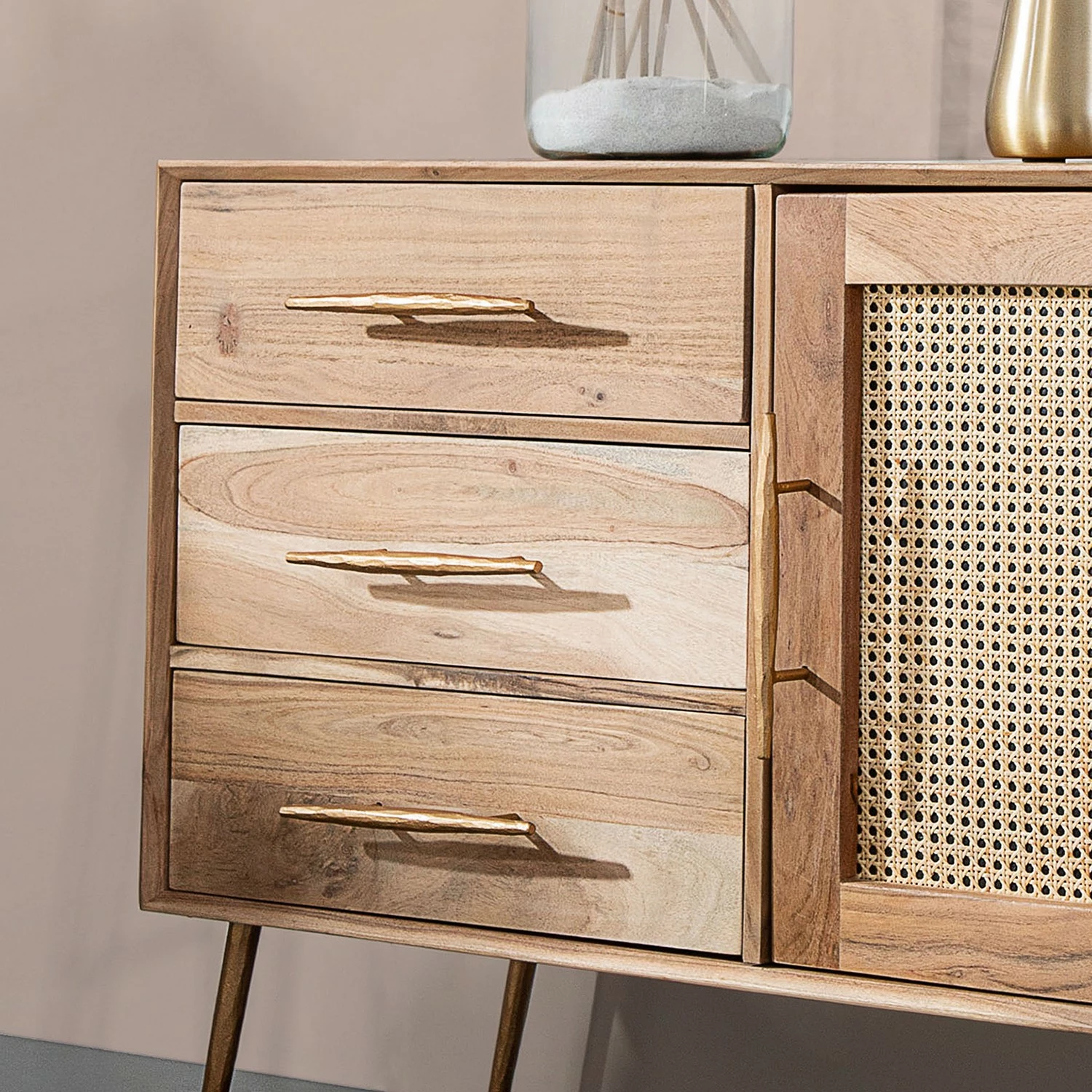 Ars manufacti Commode Bowdon - Cannage / Acacia massif / Acacia / Doré 9 Ars manufacti Commode Bowdon - Cannage / Acacia massif / Acacia / Doré – Image 7