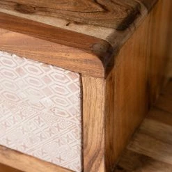 Ars manufacti Table basse Buuda - Acacia massif - Écru / Acacia 28 Ars manufacti Table basse Buuda - Acacia massif - Écru / Acacia -loftscape Boutique 1000223548 210723 11525000003 DETAILS P000000001000223548