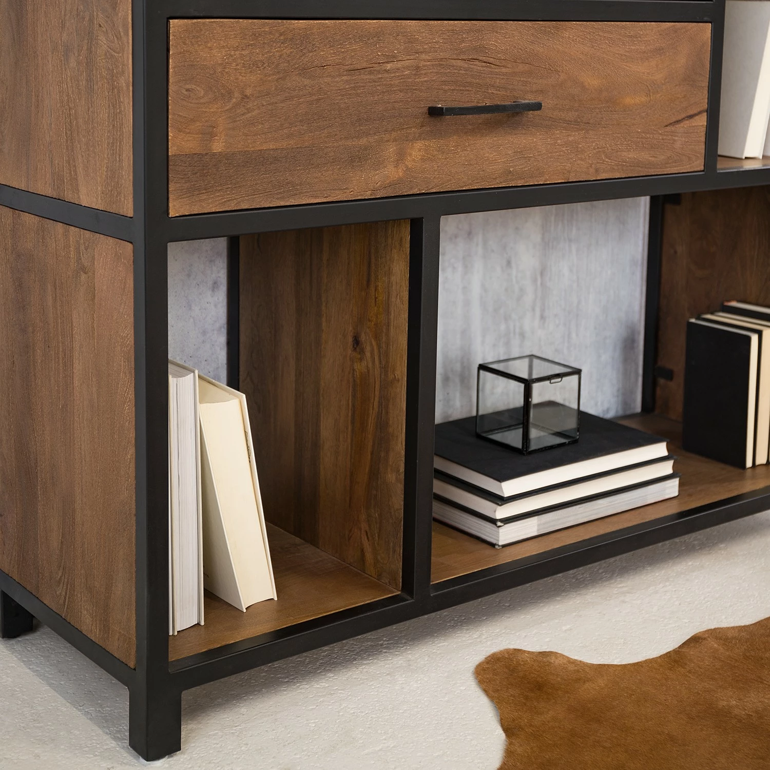 Ars manufacti Étagère Moboki - Manguier massif / Métal - Manguier foncé / Noir 14 Ars manufacti Étagère Moboki - Manguier massif / Métal - Manguier foncé / Noir – Image 12