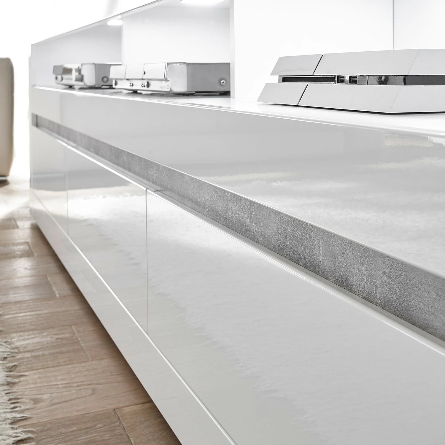 Loftscape Ensemble meubles TV Cape Ann II (2 él.) - Blanc brillant / Blanc mat 10 Loftscape Ensemble meubles TV Cape Ann II (2 él.) - Blanc brillant / Blanc mat – Image 8