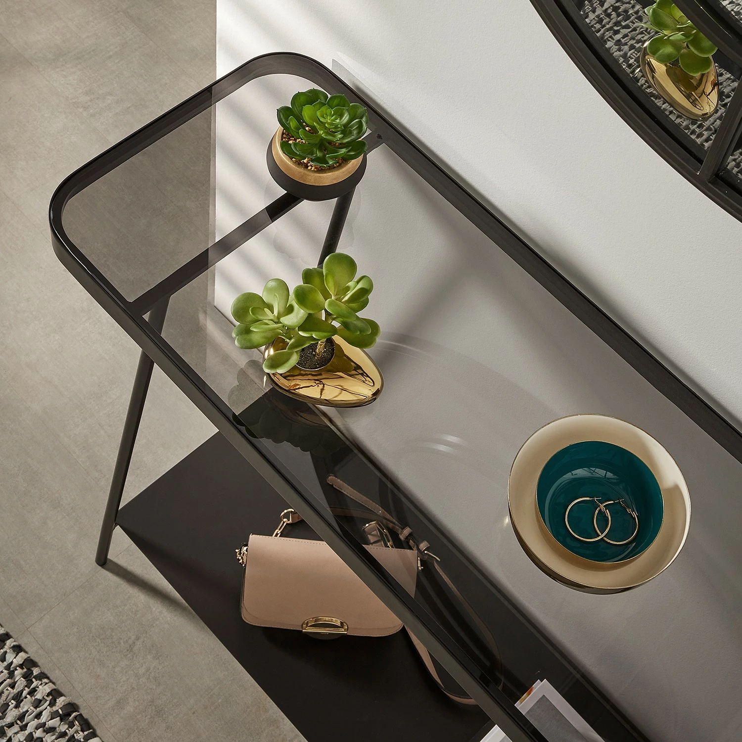 Red Living Console Kingswell - Verre / Métal - Gris / Noir 9 Red Living Console Kingswell - Verre / Métal - Gris / Noir – Image 7