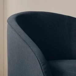 Ridgevalley Fauteuil Volonne - Tissu Nere: Bleu marine 32 Ridgevalley Fauteuil Volonne - Tissu Nere: Bleu marine -loftscape Boutique 1000227313 210325 07001900134 DETAILS P000000001000227313