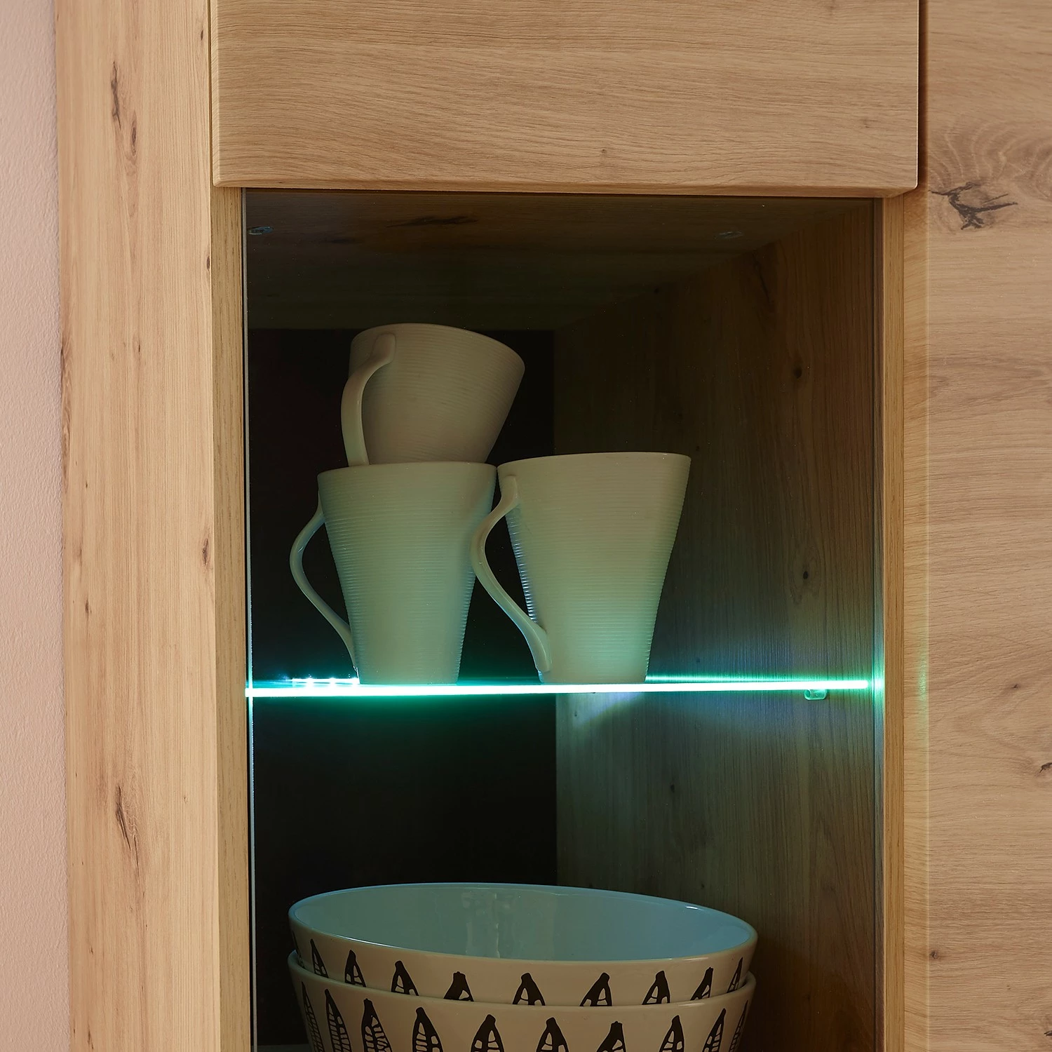 Loftscape Vitrine Tornac 8 Loftscape Vitrine Tornac – Image 6