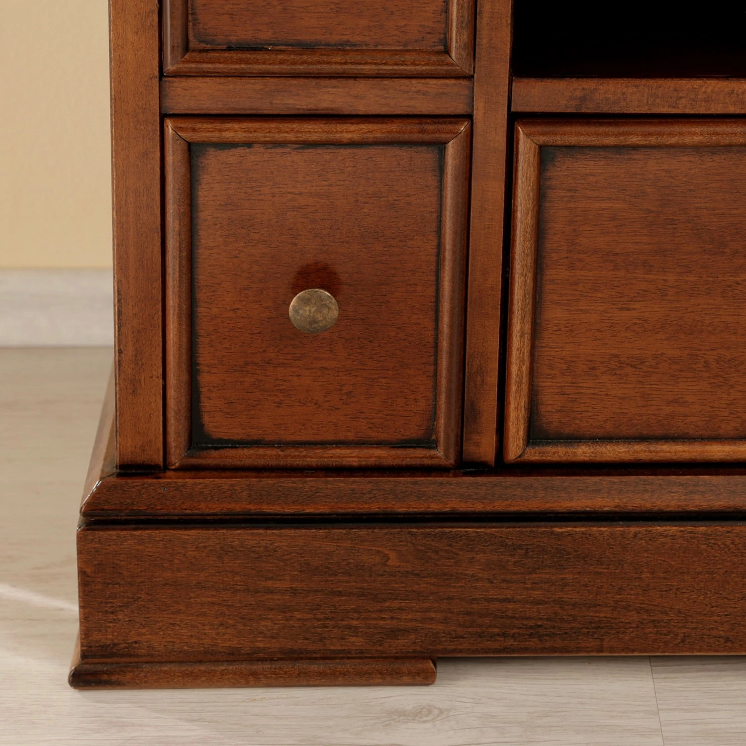 Ridgevalley Meuble TV Brieux II - Partiellement en tulipier massif - Tulipier ancien 11 Ridgevalley Meuble TV Brieux II - Partiellement en tulipier massif - Tulipier ancien – Image 9