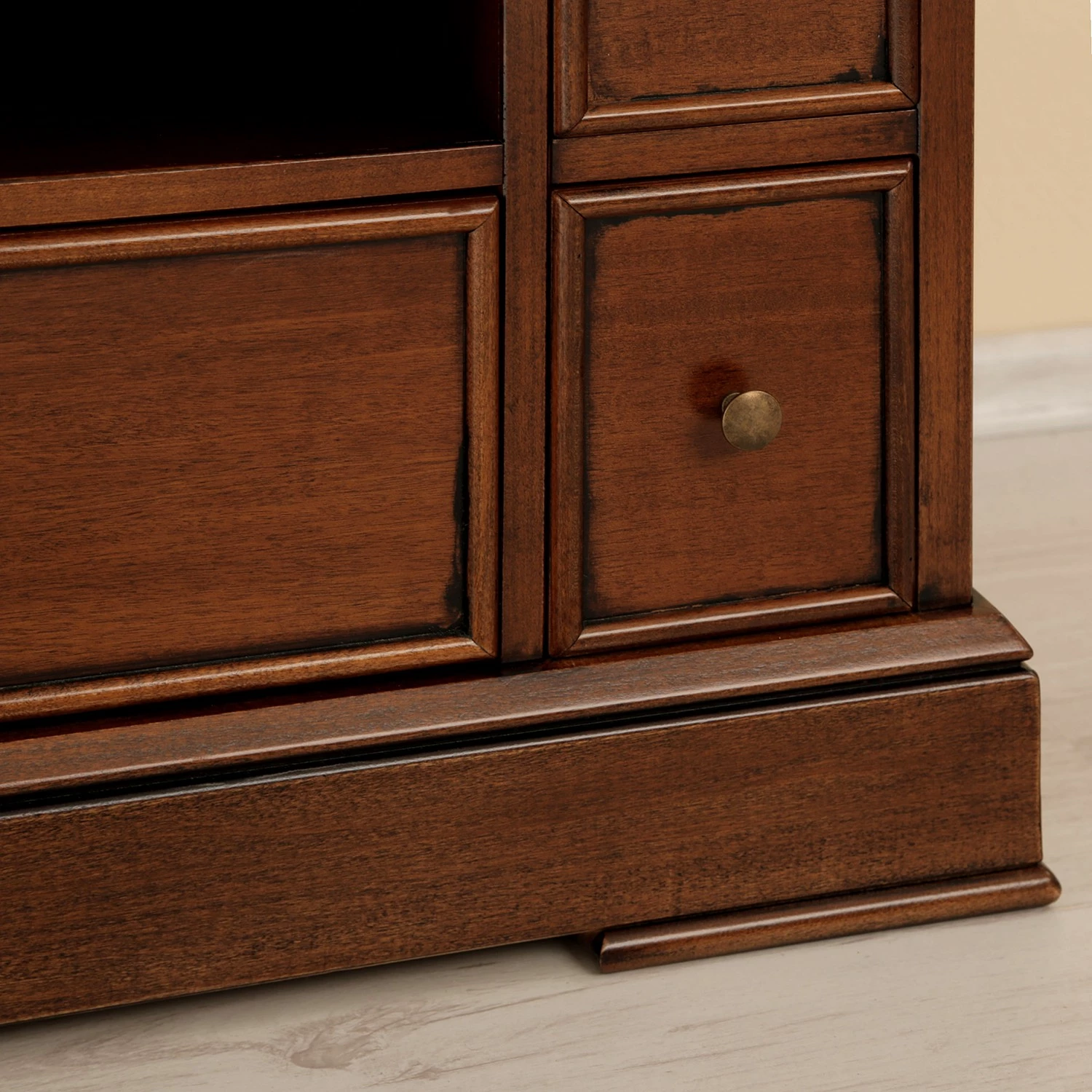 Ridgevalley Meuble TV Brieux II - Partiellement en tulipier massif - Tulipier ancien 13 Ridgevalley Meuble TV Brieux II - Partiellement en tulipier massif - Tulipier ancien – Image 11