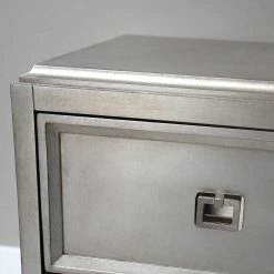 Red Living Commode Tilloloy - Blanc / Argenté / Noir 20 Red Living Commode Tilloloy - Blanc / Argenté / Noir -loftscape Boutique 1000242718 210121 08084600042 DETAILS P000000001000242718