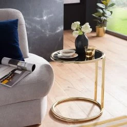 Red Living Bout de canapé Loubers - Verre / Métal - Noir / Doré 9 Red Living Bout de canapé Loubers - Verre / Métal - Noir / Doré -loftscape Boutique 1000244871 210202 14554000144 MOOD DETAILS P000000001000244871 mood