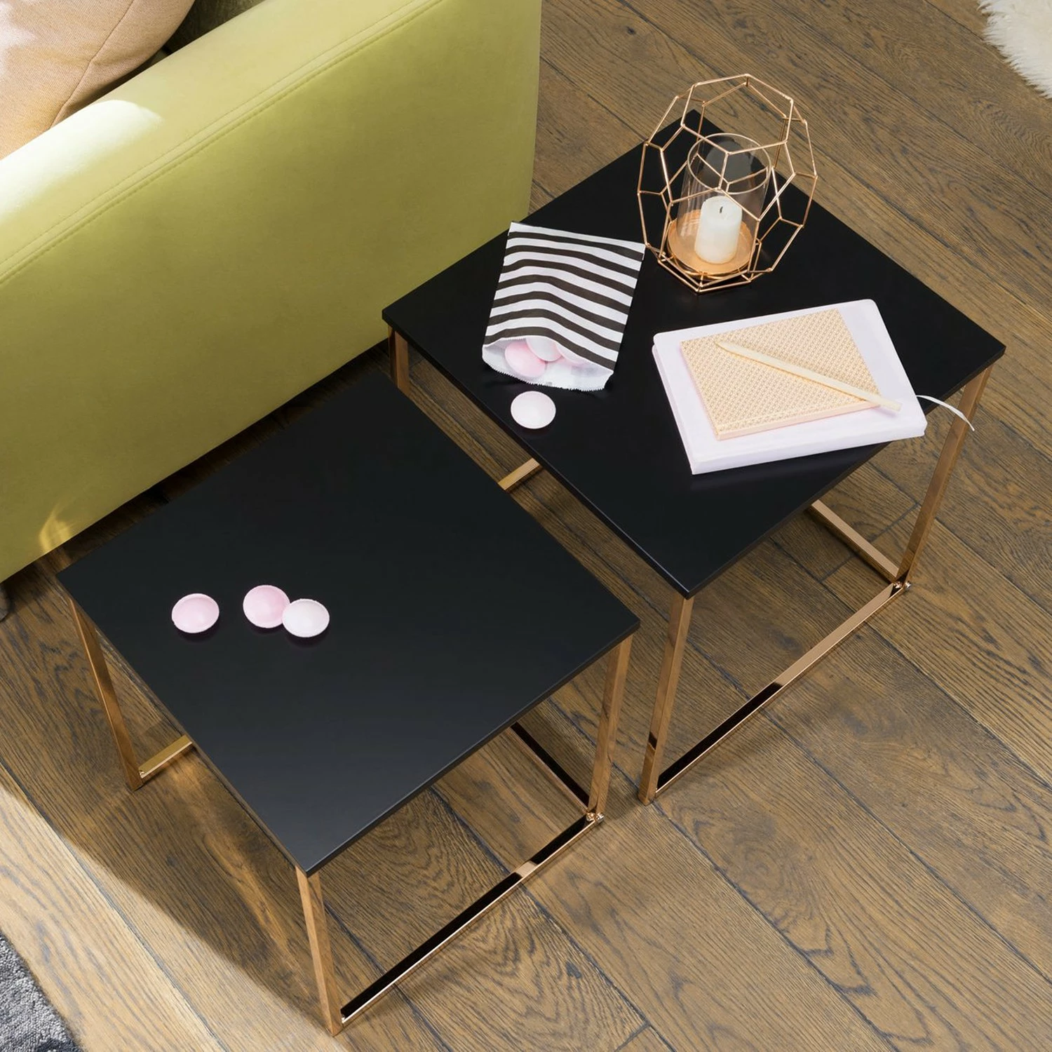 Loftscape Tables gigognes Menville (lot de 2) - Noir / Doré rosé 5 Loftscape Tables gigognes Menville (lot de 2) - Noir / Doré rosé – Image 3