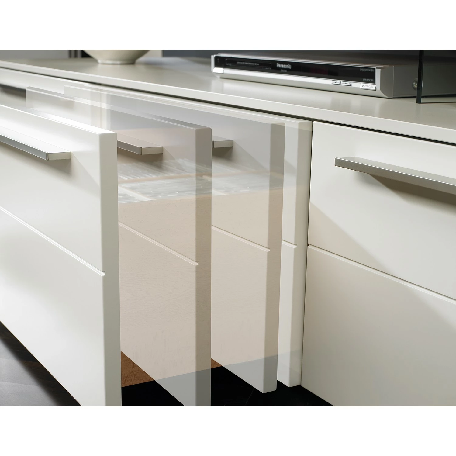 GWINNER Ensemble meubles TV Bellano I (4 élém.) - Placage en bois véritable - Blanc mat / Planches de chêne - Alignement à droite - Avec éclairage 8 GWINNER Ensemble meubles TV Bellano I (4 élém.) - Placage en bois véritable - Blanc mat / Planches de chêne - Alignement à droite - Avec éclairage – Image 6