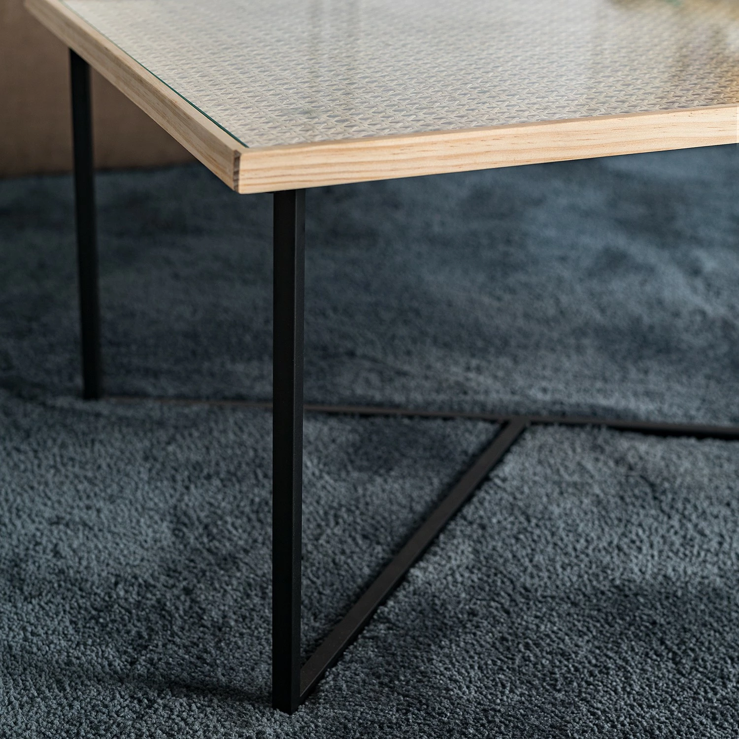 Loftscape Table basse Boissay - Cannage / Métal - Pin / Noir 9 Loftscape Table basse Boissay - Cannage / Métal - Pin / Noir – Image 7