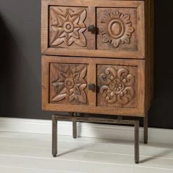 Wolf-Möbel Commode Carving - Acacia massif -loftscape Boutique 1000257008 220615 023 MOOD DETAILS P000000001000257008 mood