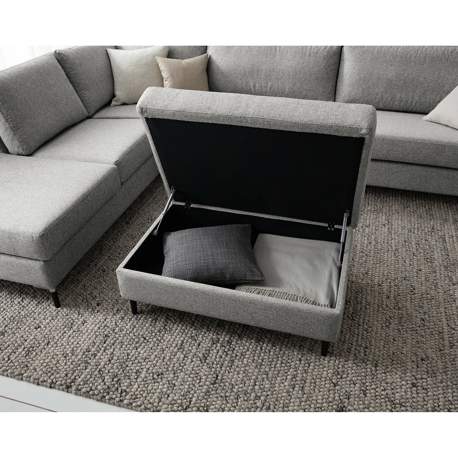 Studio Copenhagen Repose-pieds COSO Classic+ - Tissu Inze: Gris clair - Noir - Profondeur : 64 cm 9 Studio Copenhagen Repose-pieds COSO Classic+ - Tissu Inze: Gris clair - Noir - Profondeur : 64 cm – Image 7