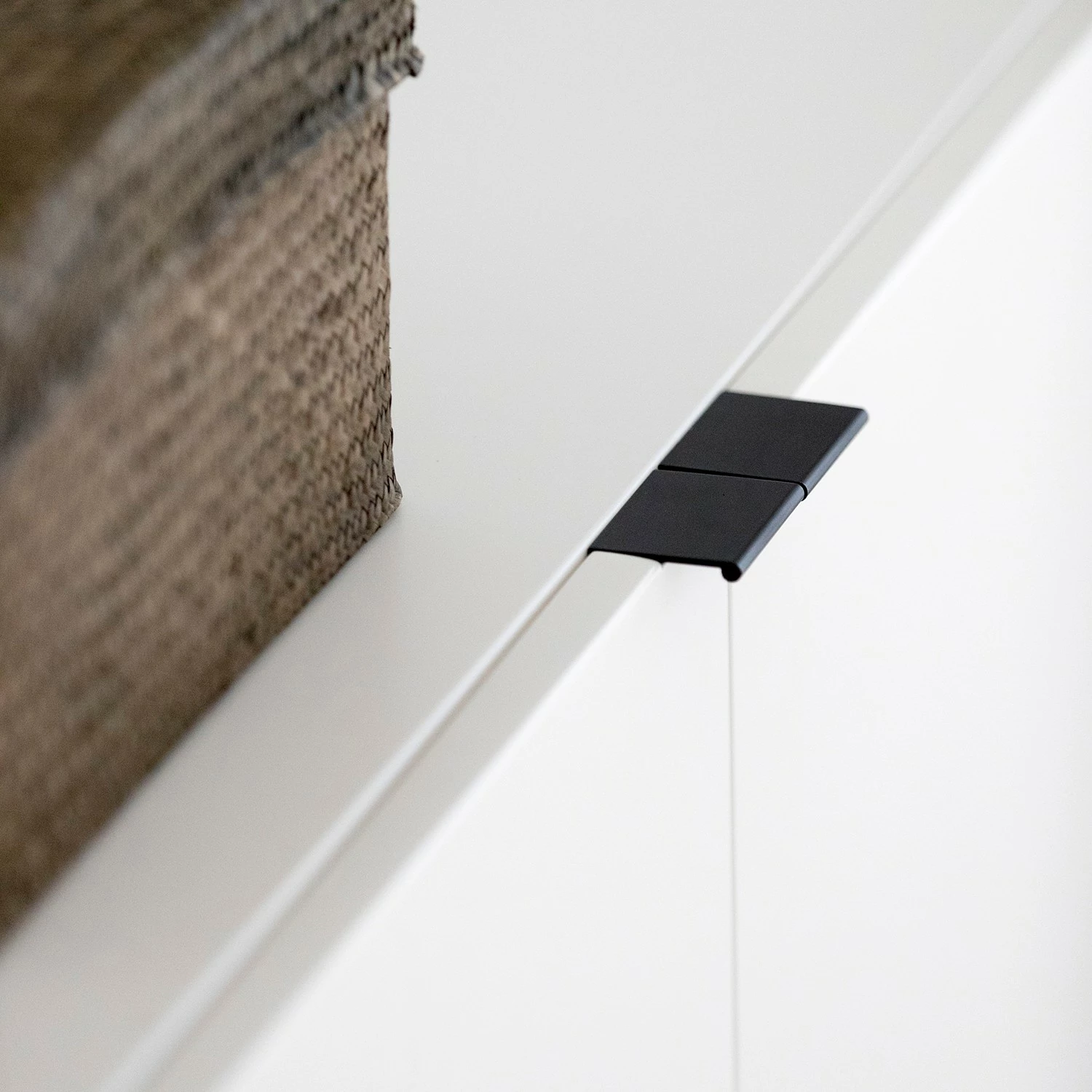 Loftscape Buffet Kaina - Blanc / Noir 8 Loftscape Buffet Kaina - Blanc / Noir – Image 6