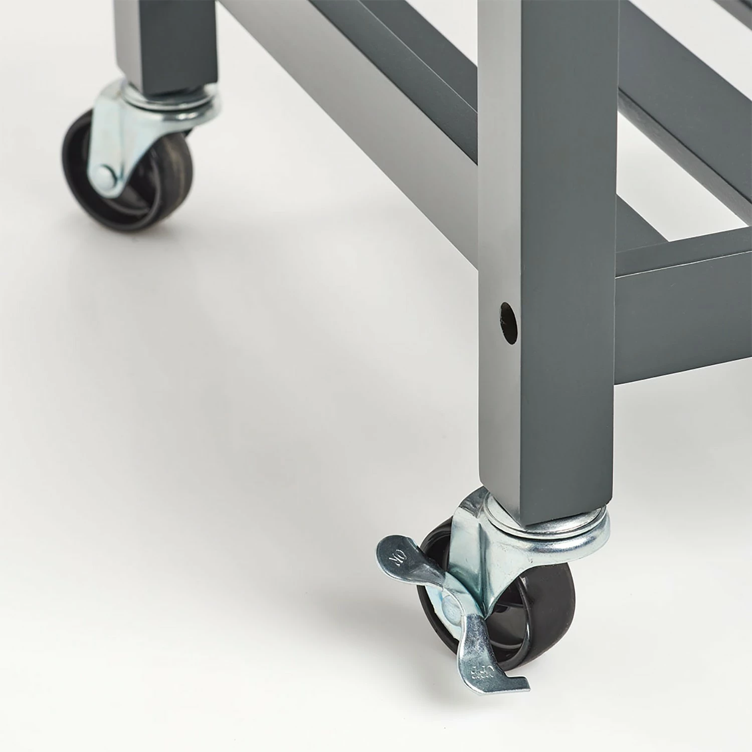 Zeller Desserte Addison - Bambou / MDF - Gris - 58 x 40 x 93 cm 8 Zeller Desserte Addison - Bambou / MDF - Gris - 58 x 40 x 93 cm – Image 6