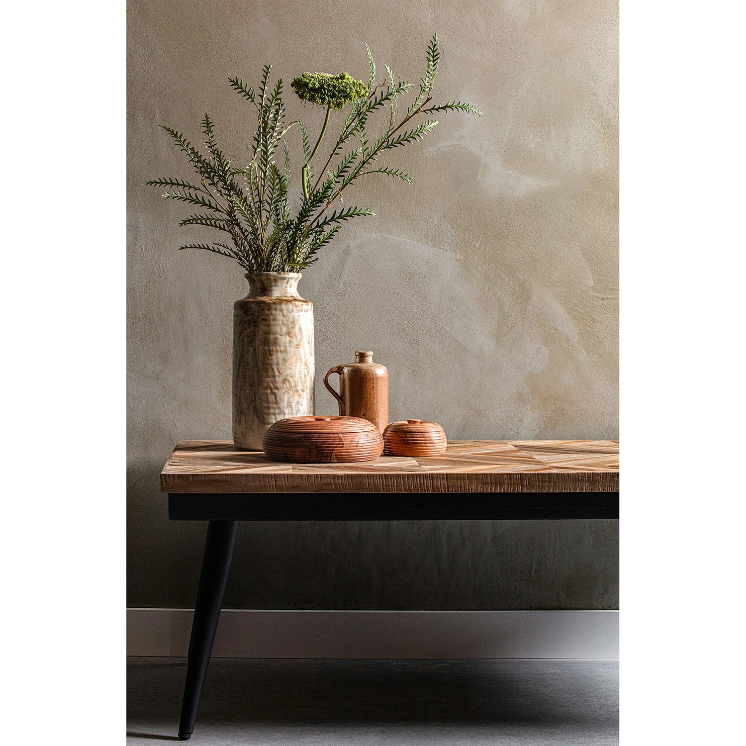 Red Living Table basse Hobro - Teck massif / Métal - Teck / Noir 4 Red Living Table basse Hobro - Teck massif / Métal - Teck / Noir – Image 2