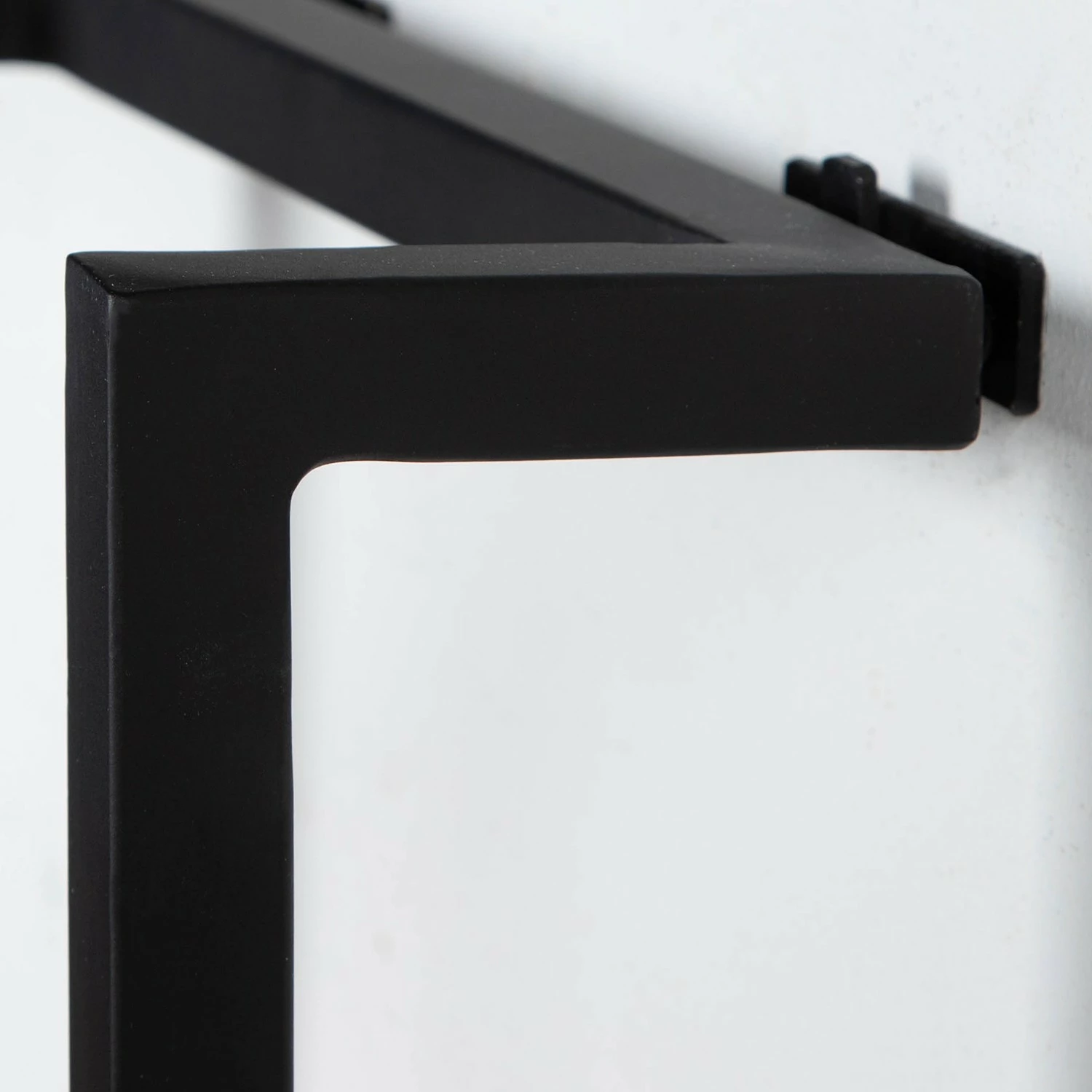 Ars manufacti Étagère murale Kaawo I - Acacia massif / Métal - Acacia / Noir - Largeur : 100 cm 15 Ars manufacti Étagère murale Kaawo I - Acacia massif / Métal - Acacia / Noir - Largeur : 100 cm – Image 13