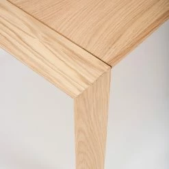 Studio Copenhagen Table basse Maayka - Partiellement en chêne massif - Chêne clair - Largeur : 110 cm 27 Studio Copenhagen Table basse Maayka - Partiellement en chêne massif - Chêne clair - Largeur : 110 cm -loftscape Boutique 1000277380 211012 15364800091 DETAILS P000000001000277380