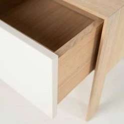 Studio Copenhagen Meuble TV Maayka I - Partiellement en chêne massif - Blanc / Chêne clair -loftscape Boutique 1000277386 220803 033 DETAILS P000000001000277386