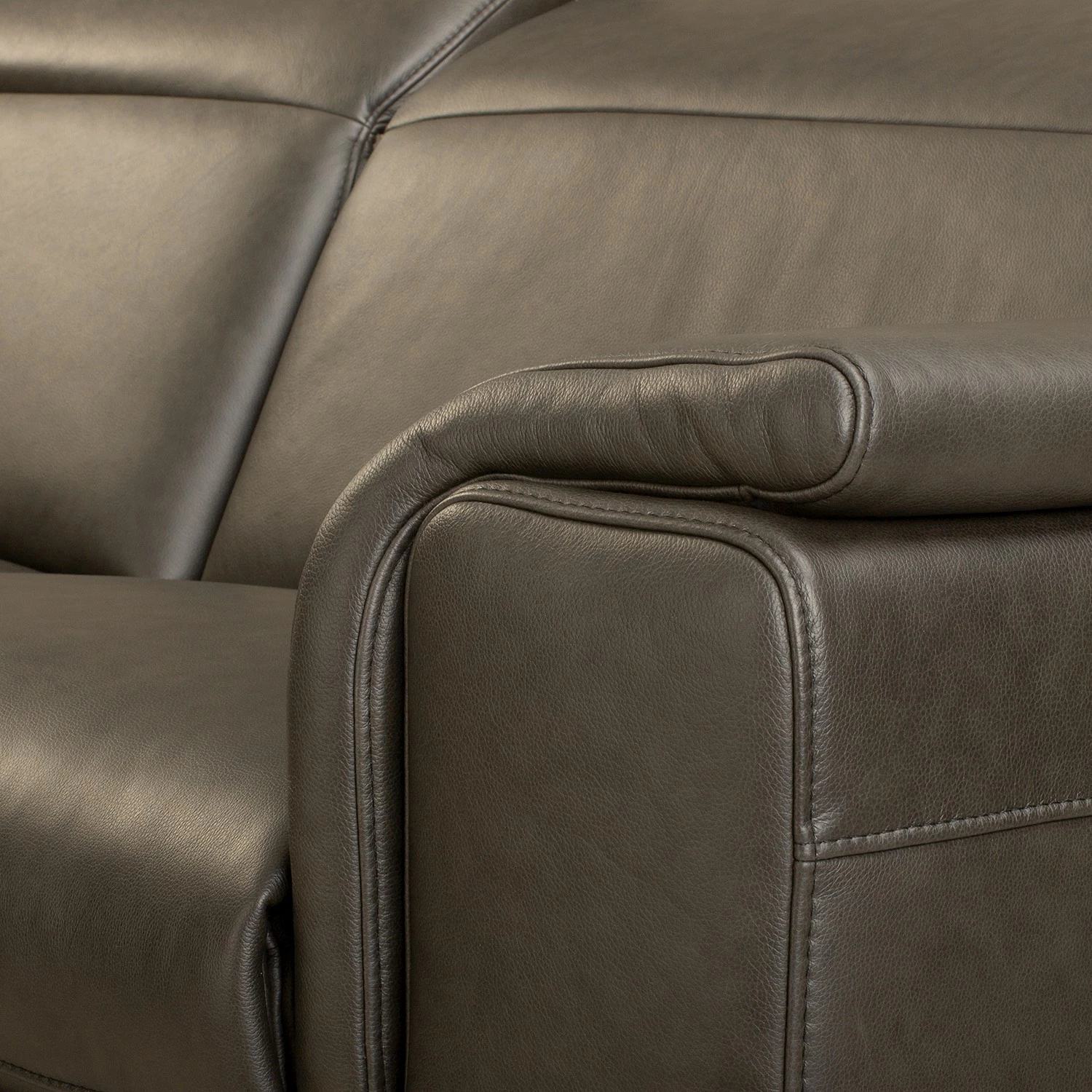 Ars manufacti Canapé d’angle Lagor - Cuir véritable - Cuir Padme: Marron gris - Méridienne courte à gauche (vue de face) - Sans fonction 8 Ars manufacti Canapé d’angle Lagor - Cuir véritable - Cuir Padme: Marron gris - Méridienne courte à gauche (vue de face) - Sans fonction – Image 6