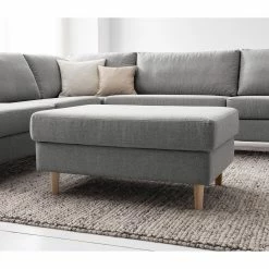 Studio Copenhagen Repose-pieds COSO Classic - Tissu Milan : Gris clair - Frêne - Profondeur : 64 cm -loftscape Boutique 1000293400 211005 13084800094 MOOD DETAILS P000000001000293400 mood