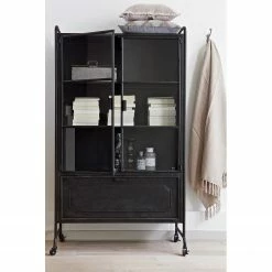 Red Living Vitrine Leska - Métal - Noir vintage 11 Red Living Vitrine Leska - Métal - Noir vintage -loftscape Boutique 1000304148 211029 123411000024 MOOD DETAILS P000000001000304148 mood