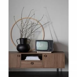 Naturoo Meuble TV Ikoo - Imitation noyer 13 Naturoo Meuble TV Ikoo - Imitation noyer -loftscape Boutique 1000304158 211029 12341200077 MOOD DETAILS P000000001000304158 mood