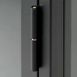 Loftscape Buffet Angelus I - Métal - Noir 20 Loftscape Buffet Angelus I - Métal - Noir -loftscape Boutique 1000319432 220107 101929000107 DETAILS P000000001000319432