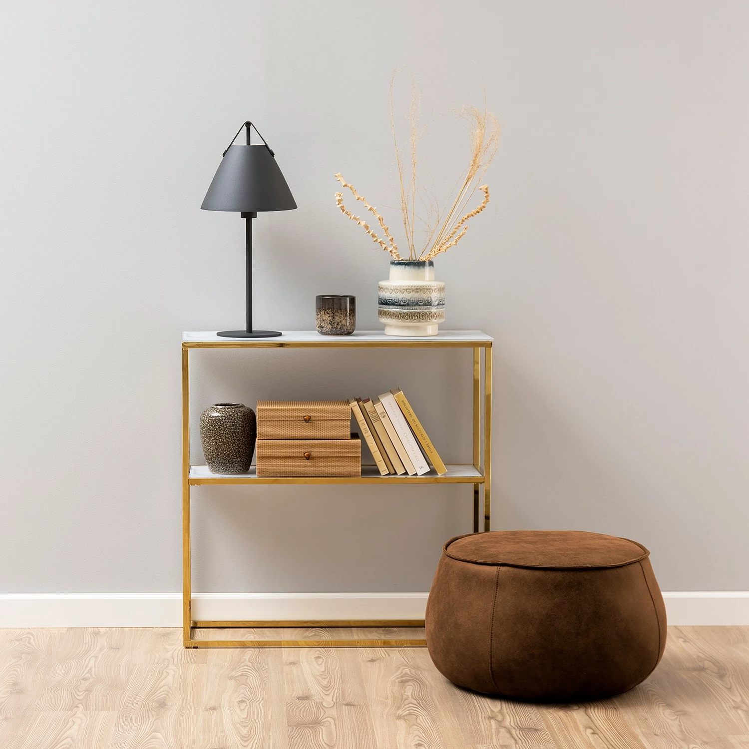 Fredriks Console Katori I - Verre / Métal - Imitation marbre blanc / Doré 4 Fredriks Console Katori I - Verre / Métal - Imitation marbre blanc / Doré – Image 2