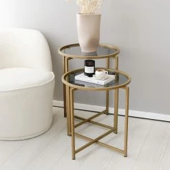 Loftscape Tables gigognes Guichen III (lot de 2) - Verre / Métal - Noir fumé / Doré 15 Loftscape Tables gigognes Guichen III (lot de 2) - Verre / Métal - Noir fumé / Doré -loftscape Boutique 1000333734 220302 023 MOOD DETAILS P000000001000333734 mood