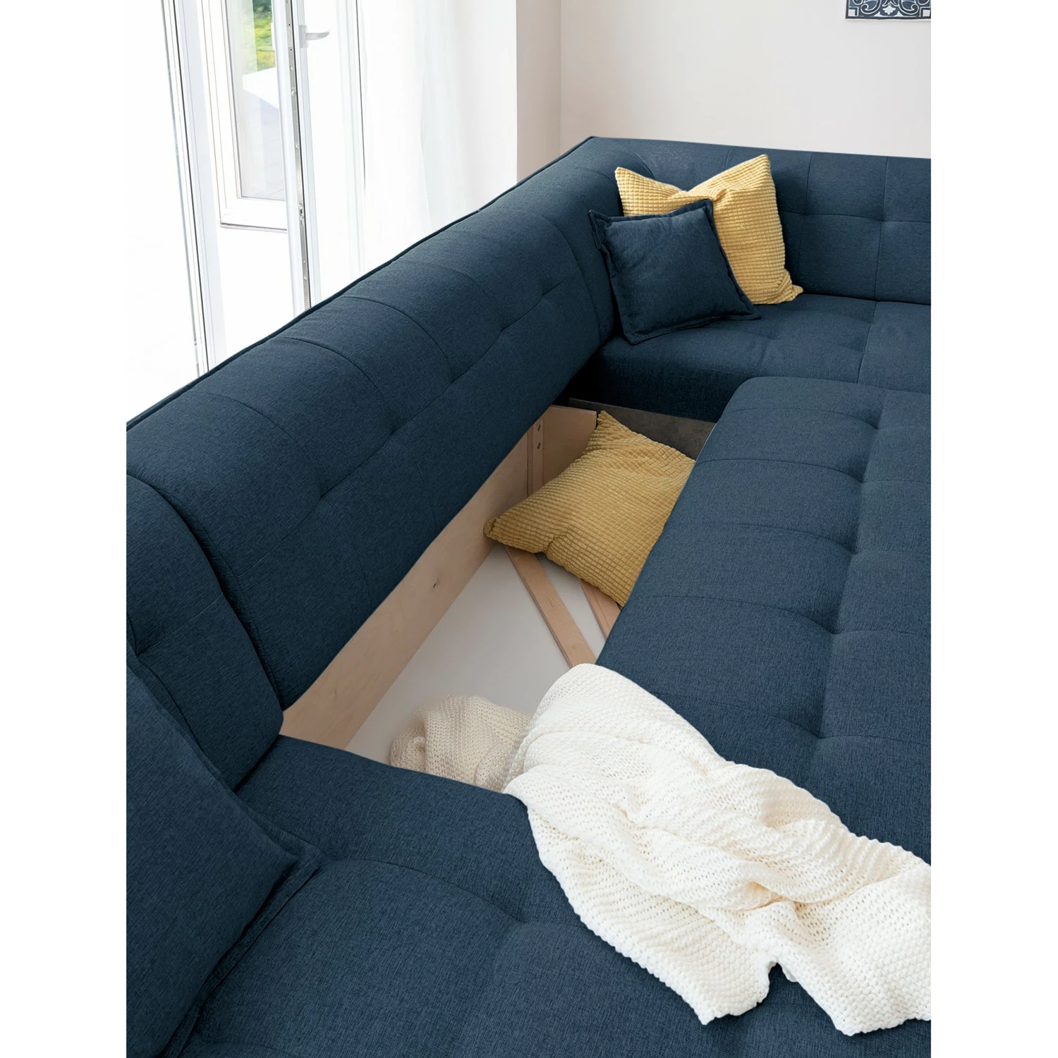 Norrwood Canapé panoramique Surribas - Tissu Lark: Bleu foncé - Méridienne courte à gauche / longue à droite (vue de face) 10 Norrwood Canapé panoramique Surribas - Tissu Lark: Bleu foncé - Méridienne courte à gauche / longue à droite (vue de face) – Image 8