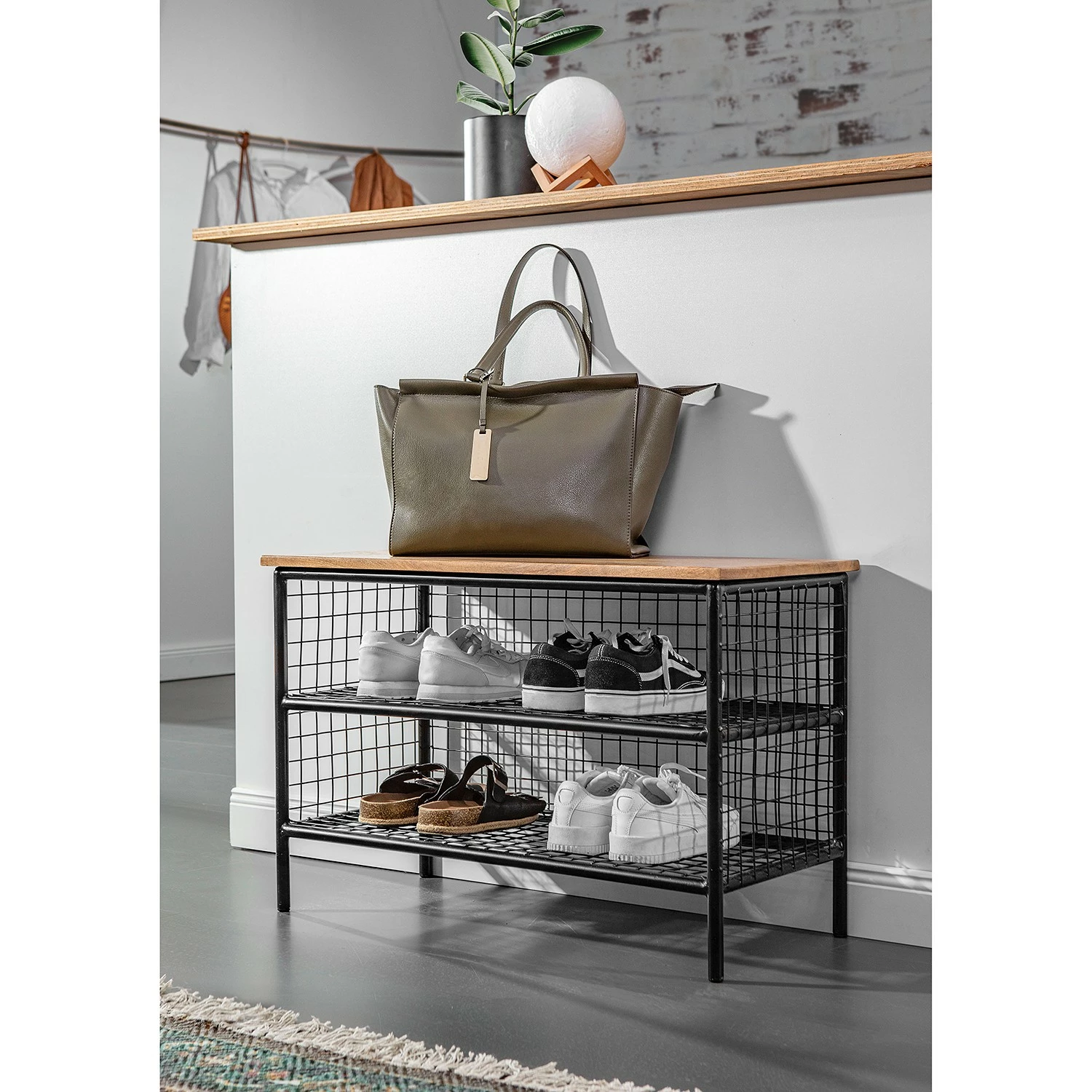 Red Living Étagère à chaussures Ugo - Manguier massif / Métal - Manguier / Noir 3 Red Living Étagère à chaussures Ugo - Manguier massif / Métal - Manguier / Noir – Image 2