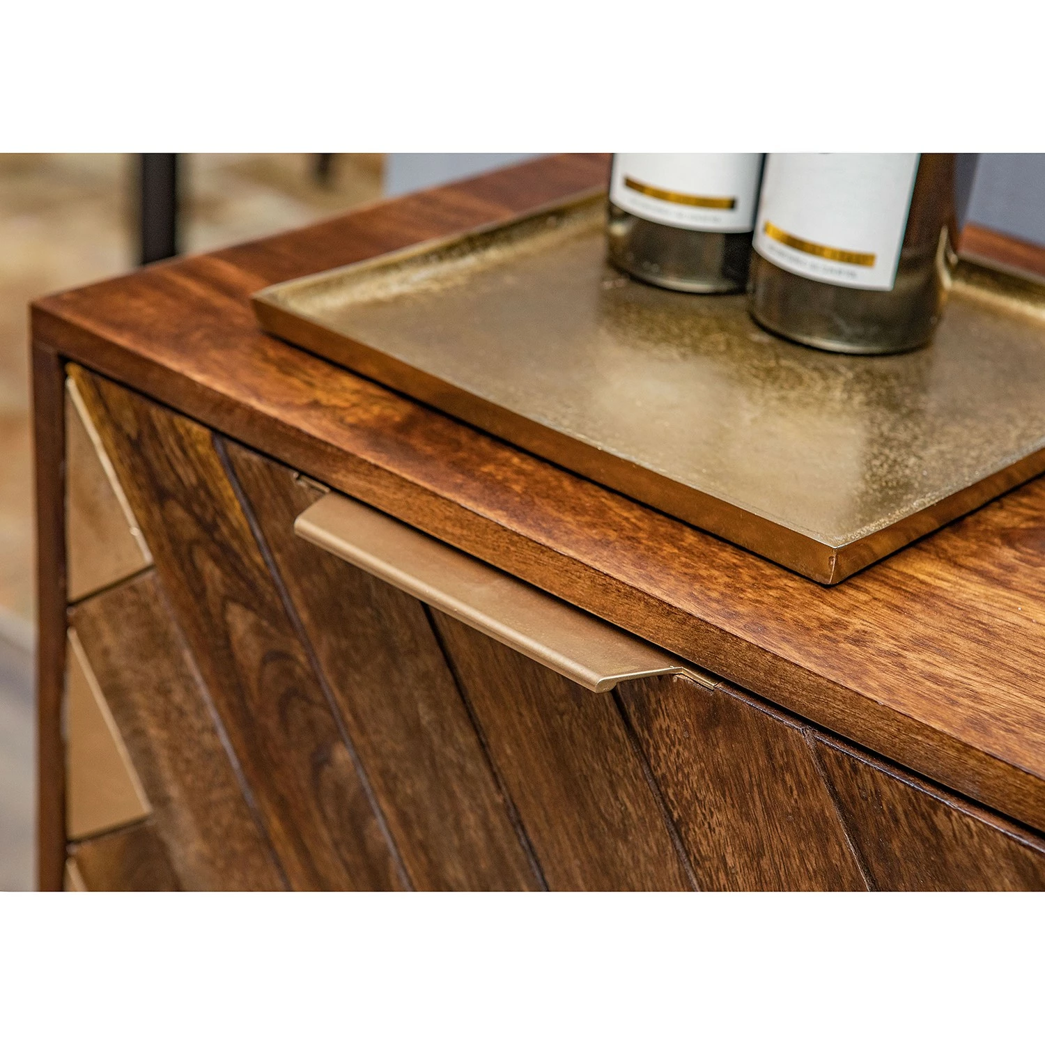 Red Living Buffet Nook - Manguier massif / Métal - Manguier / Doré 10 Red Living Buffet Nook - Manguier massif / Métal - Manguier / Doré – Image 8