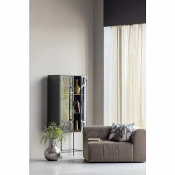 Red Living Vitrine Rustique - Métal - Noir antique -loftscape Boutique 1000342085 220401 021 MOOD DETAILS P000000001000342085 mood