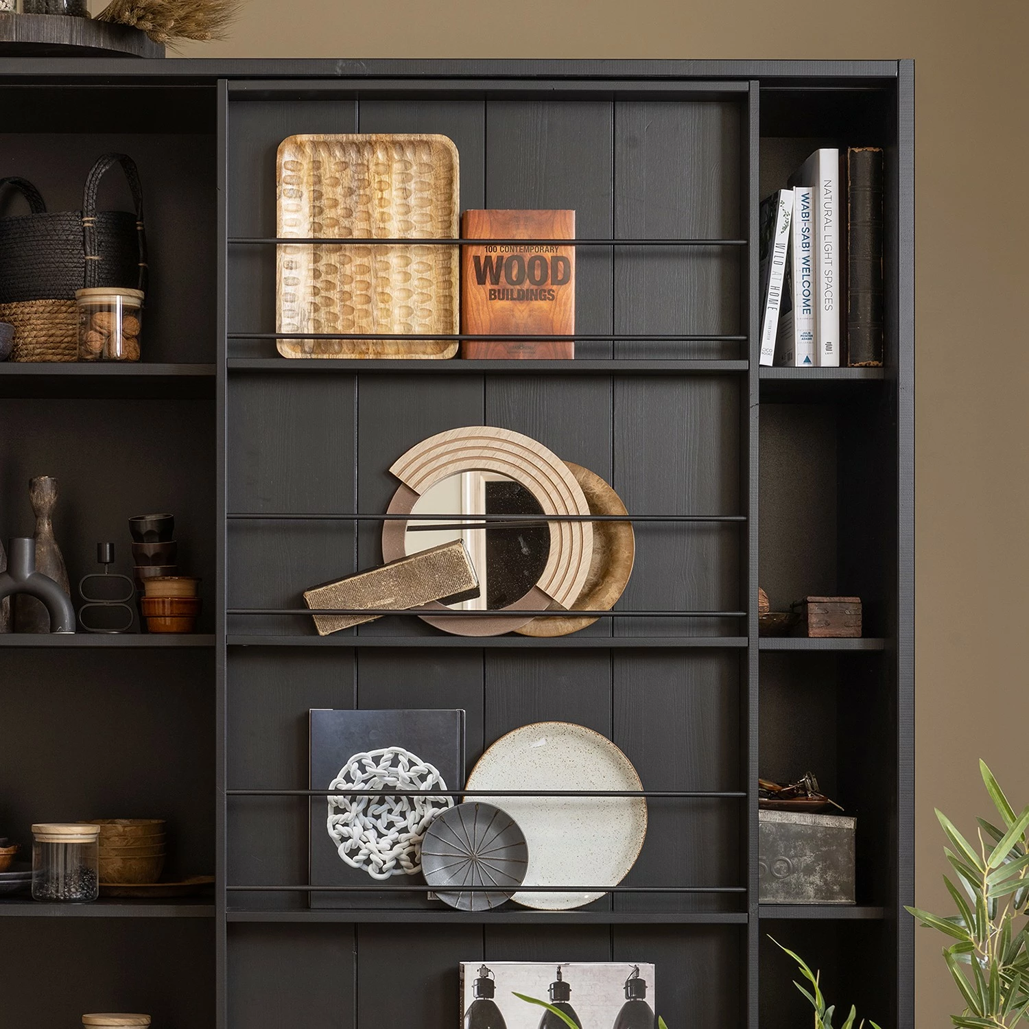 Red Living Armoire Vogue - Pin massif - Pin noir 8 Red Living Armoire Vogue - Pin massif - Pin noir – Image 6