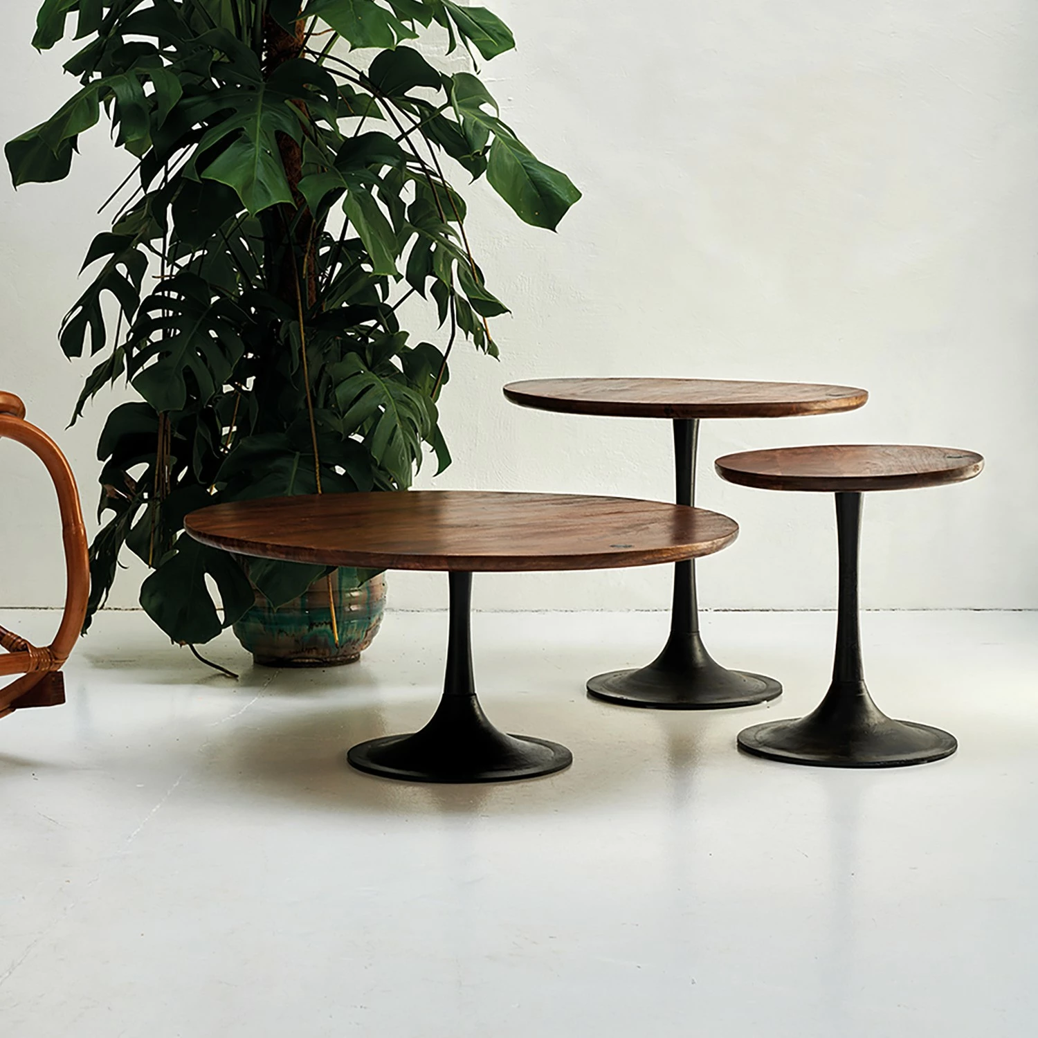 Tom Tailor Bout de canapé Montalbo II - Manguier massif / Fer - Manguier / Noir 7 Tom Tailor Bout de canapé Montalbo II - Manguier massif / Fer - Manguier / Noir – Image 5