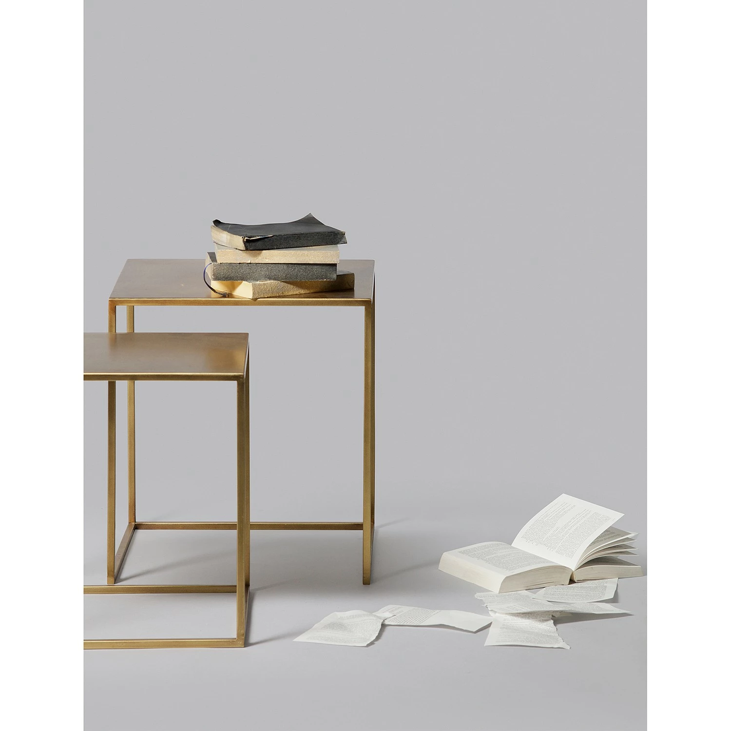 Red Living Bouts de canapé Turon (lot de 2) - Métal - Laiton 4 Red Living Bouts de canapé Turon (lot de 2) - Métal - Laiton – Image 2