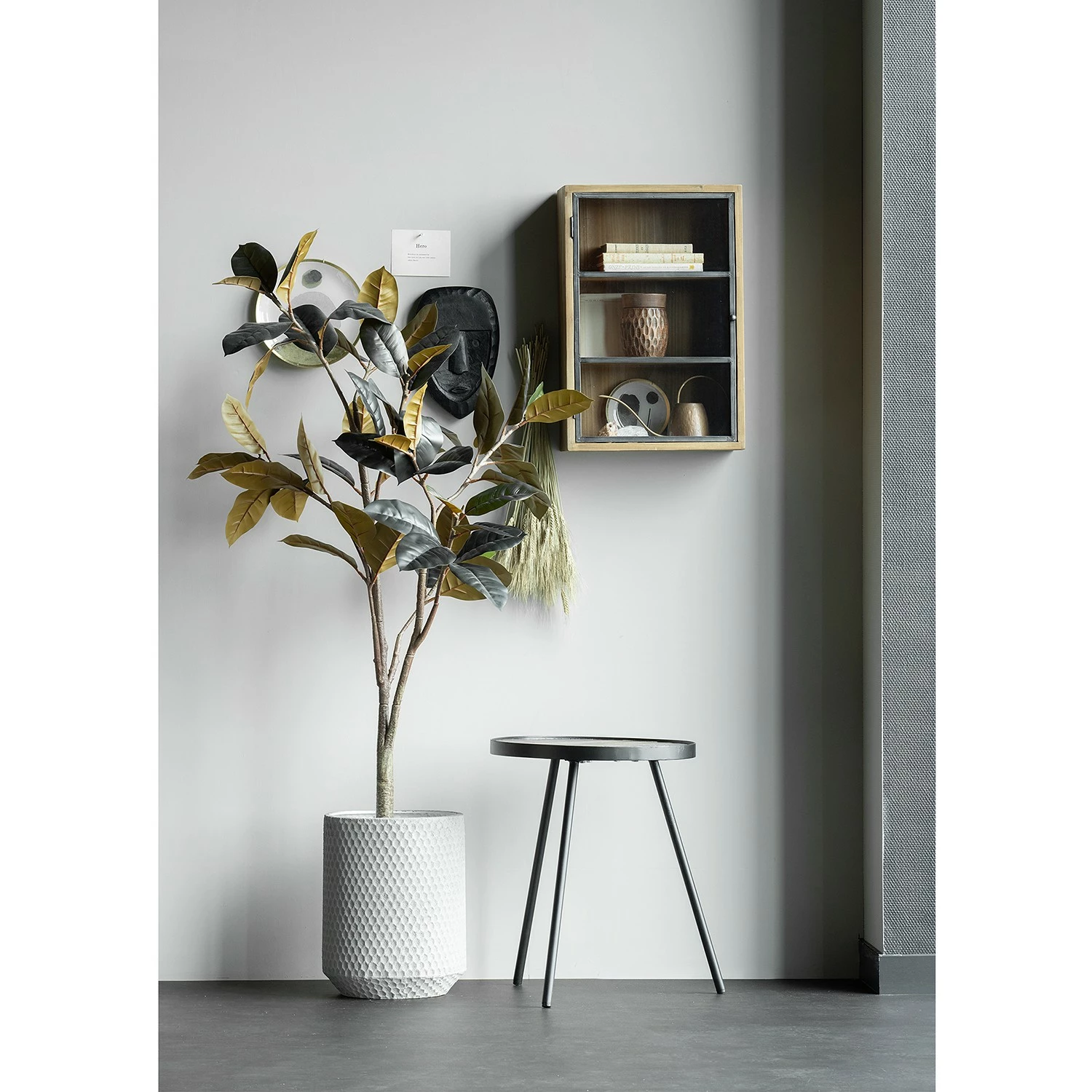 Red Living Tables basses Vabell (lot de 3) - Teck massif / Métal - Teck / Noir 5 Red Living Tables basses Vabell (lot de 3) - Teck massif / Métal - Teck / Noir – Image 3