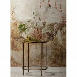 Red Living Bout de canapé Roslev - Verre / Métal - Laiton -loftscape Boutique 1000345821 220428 020 MOOD DETAILS P000000001000345821 mood