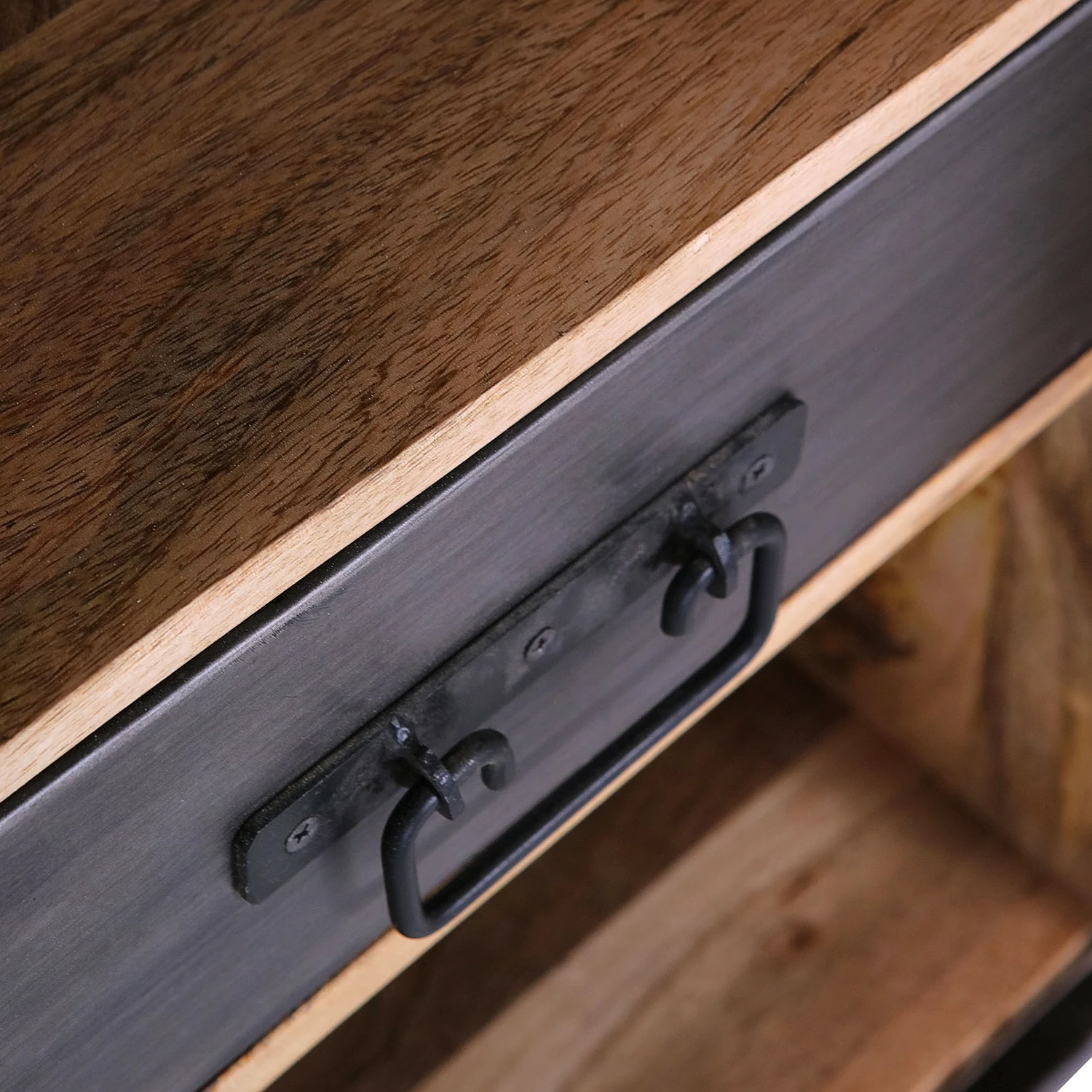 Red Living Enfilade Toleos - Manguier brut massif / Fer - Manguier / Noir 7 Red Living Enfilade Toleos - Manguier brut massif / Fer - Manguier / Noir – Image 5