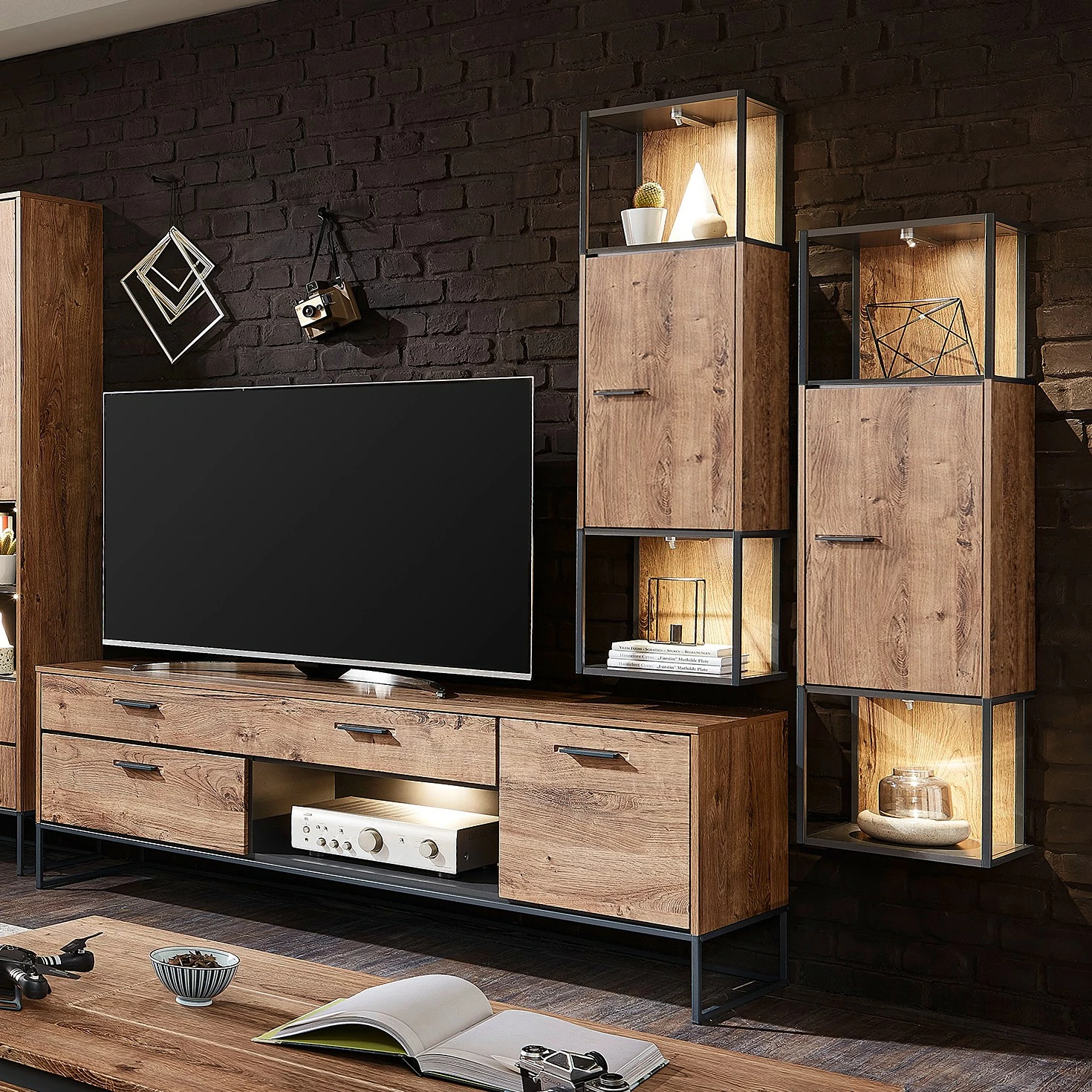 Red Living Ensemble meubles TV Meevoo V (3 élém.) - Imitation chêne rustique / Graphite 3 Red Living Ensemble meubles TV Meevoo V (3 élém.) - Imitation chêne rustique / Graphite