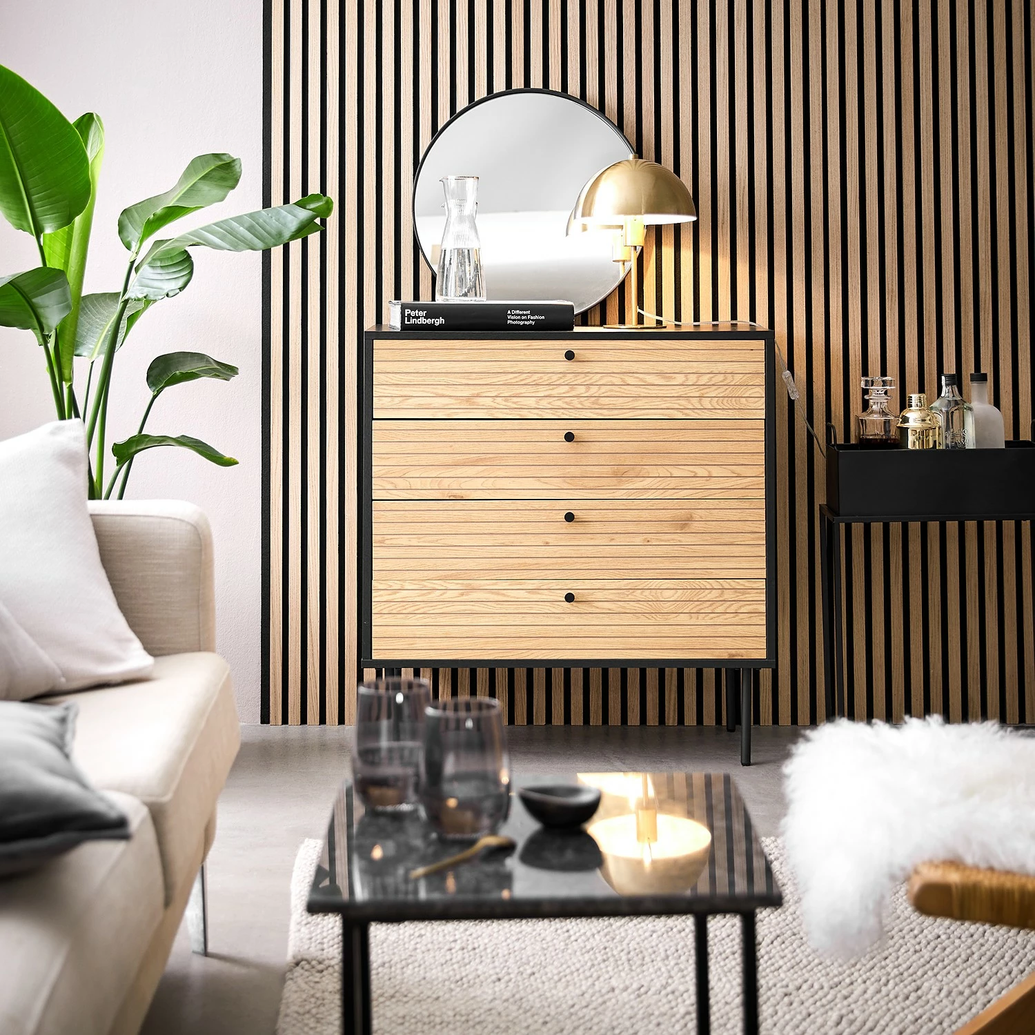 Butlers Commode MODERNIST - Placage chêne / Aluminium - Noir / Naturel 4 Butlers Commode MODERNIST - Placage chêne / Aluminium - Noir / Naturel – Image 2