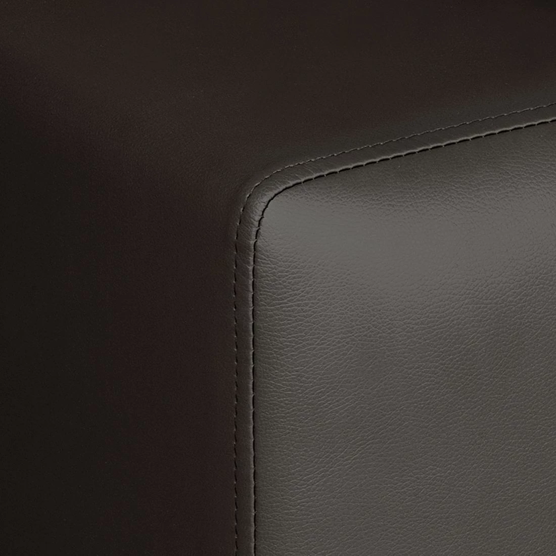 Roomscape Canapé d'angle Brandon - Cuir synthétique marron foncé - Méridienne à droite (vue de face) 14 Roomscape Canapé d'angle Brandon - Cuir synthétique marron foncé - Méridienne à droite (vue de face) – Image 12