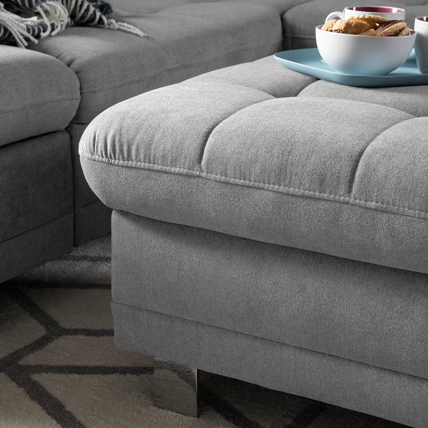 Fredriks Pouf repose-pieds Ayna - Platine 13 Fredriks Pouf repose-pieds Ayna - Platine – Image 11