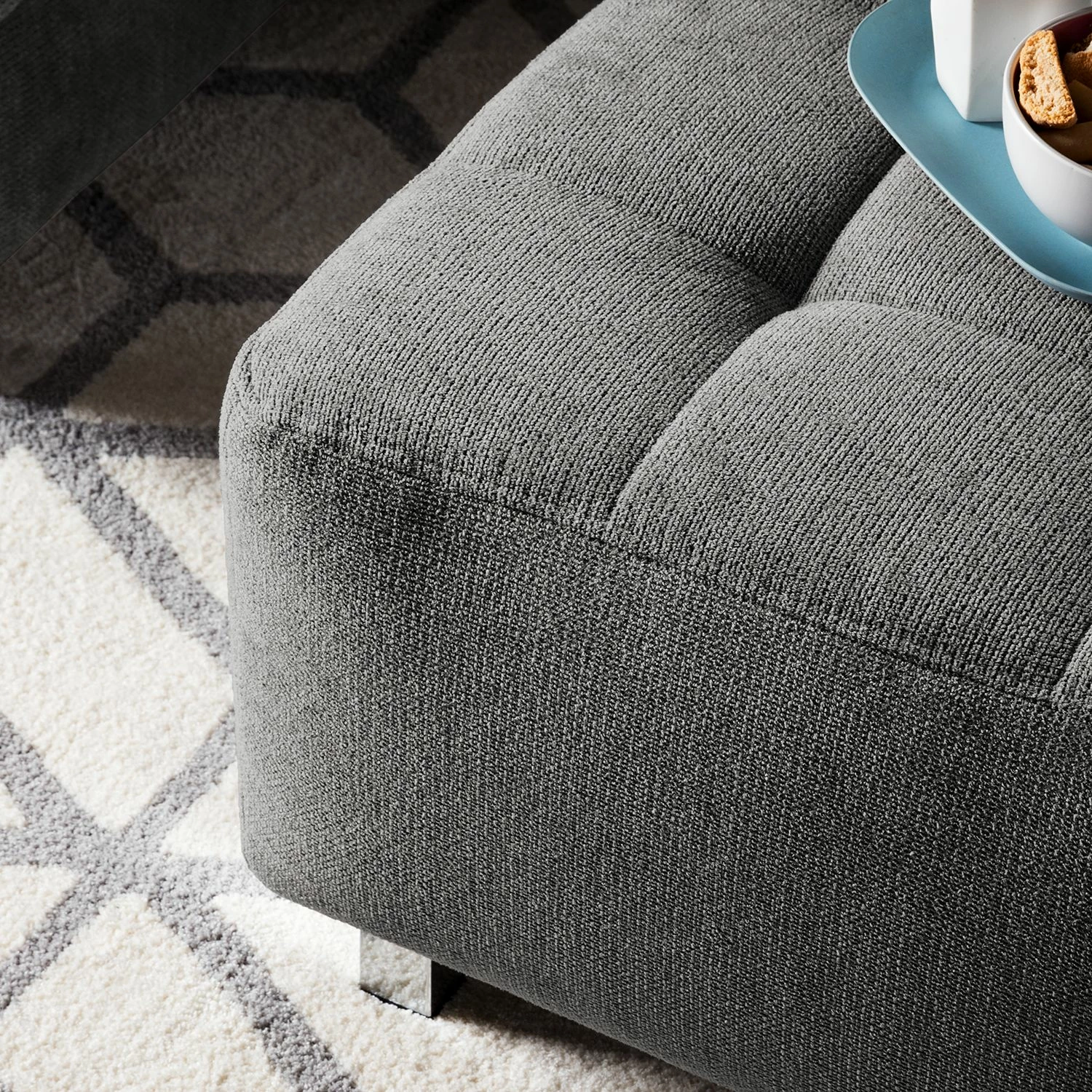 Fredriks Pouf repose-pieds Tanete - Tissu structuré 6 Fredriks Pouf repose-pieds Tanete - Tissu structuré – Image 4