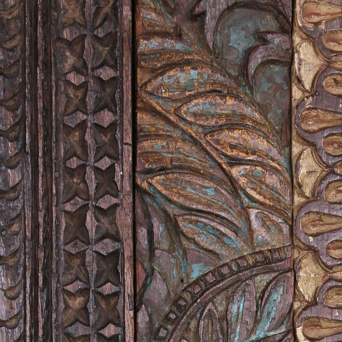 Red Living Armoire Watergate - Vieux bois recyclé et manguier massif 6 Red Living Armoire Watergate - Vieux bois recyclé et manguier massif – Image 4