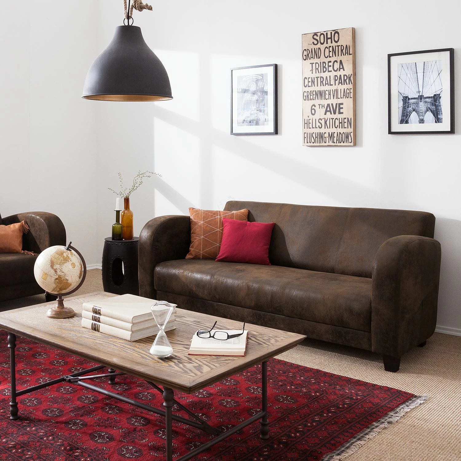 Ars manufacti Canapé Tullow (3 places) - Aspect vieux cuir marron foncé 5 Ars manufacti Canapé Tullow (3 places) - Aspect vieux cuir marron foncé – Image 3