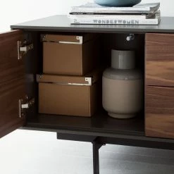 Studio Copenhagen Meuble TV Payara - Noyer / Anthracite 25 Studio Copenhagen Meuble TV Payara - Noyer / Anthracite -loftscape Boutique tv lowboard payara walnuss schwarz 4372776