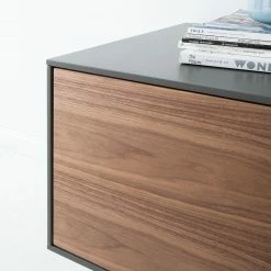 Studio Copenhagen Meuble TV Payara - Noyer / Anthracite 23 Studio Copenhagen Meuble TV Payara - Noyer / Anthracite -loftscape Boutique tv lowboard payara walnuss schwarz 4372780